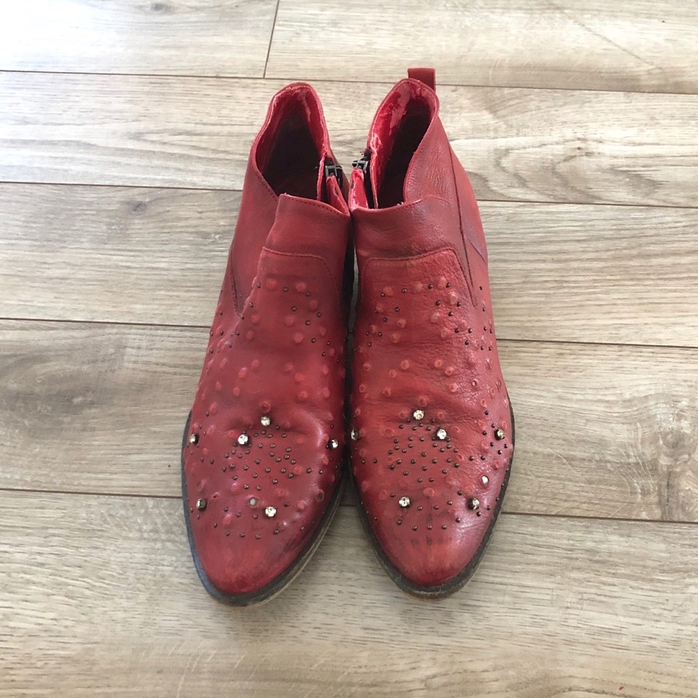 Zara red leather studded ankle boots - Size 39